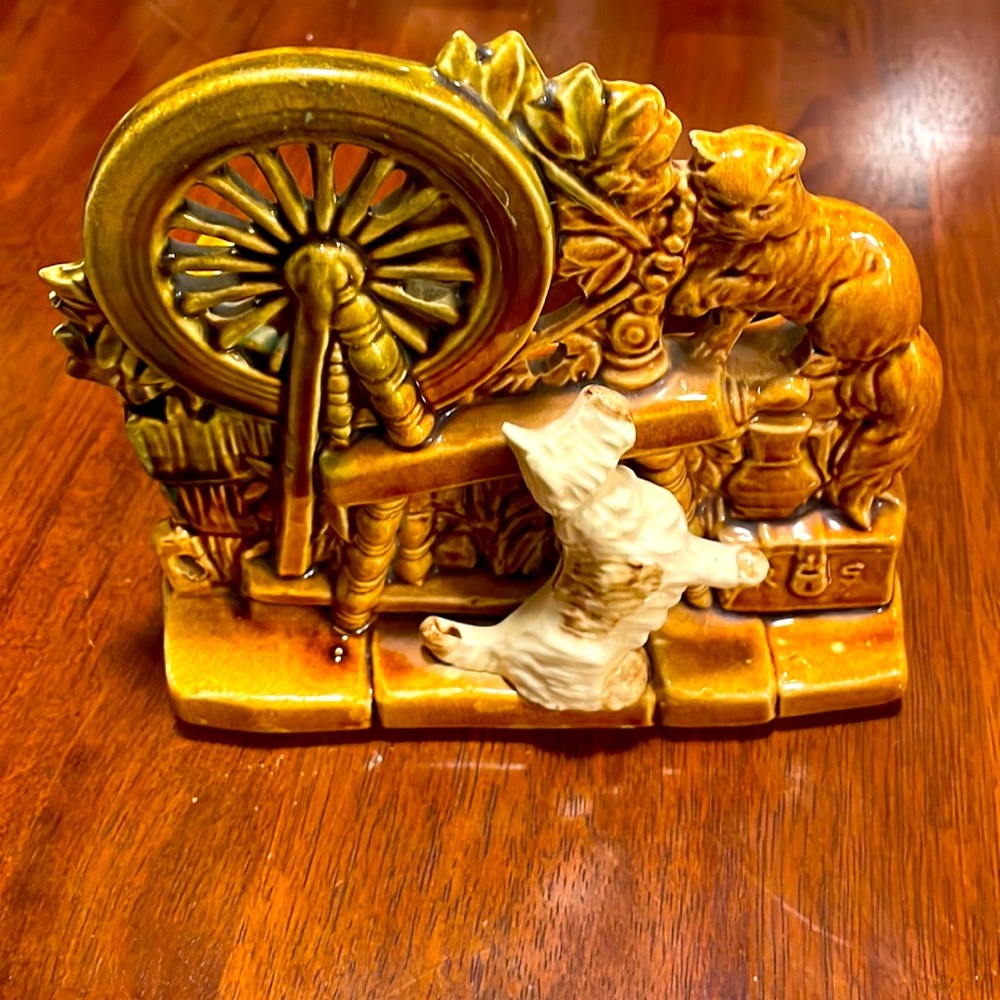 Vintage McCoy Scottie Dog and Cat Planter.